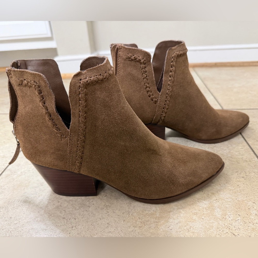 Dolce Vita Tan Suede Ankle Booties